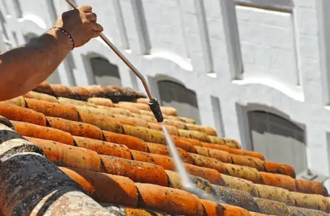 Nettoyage de toitures - Préval